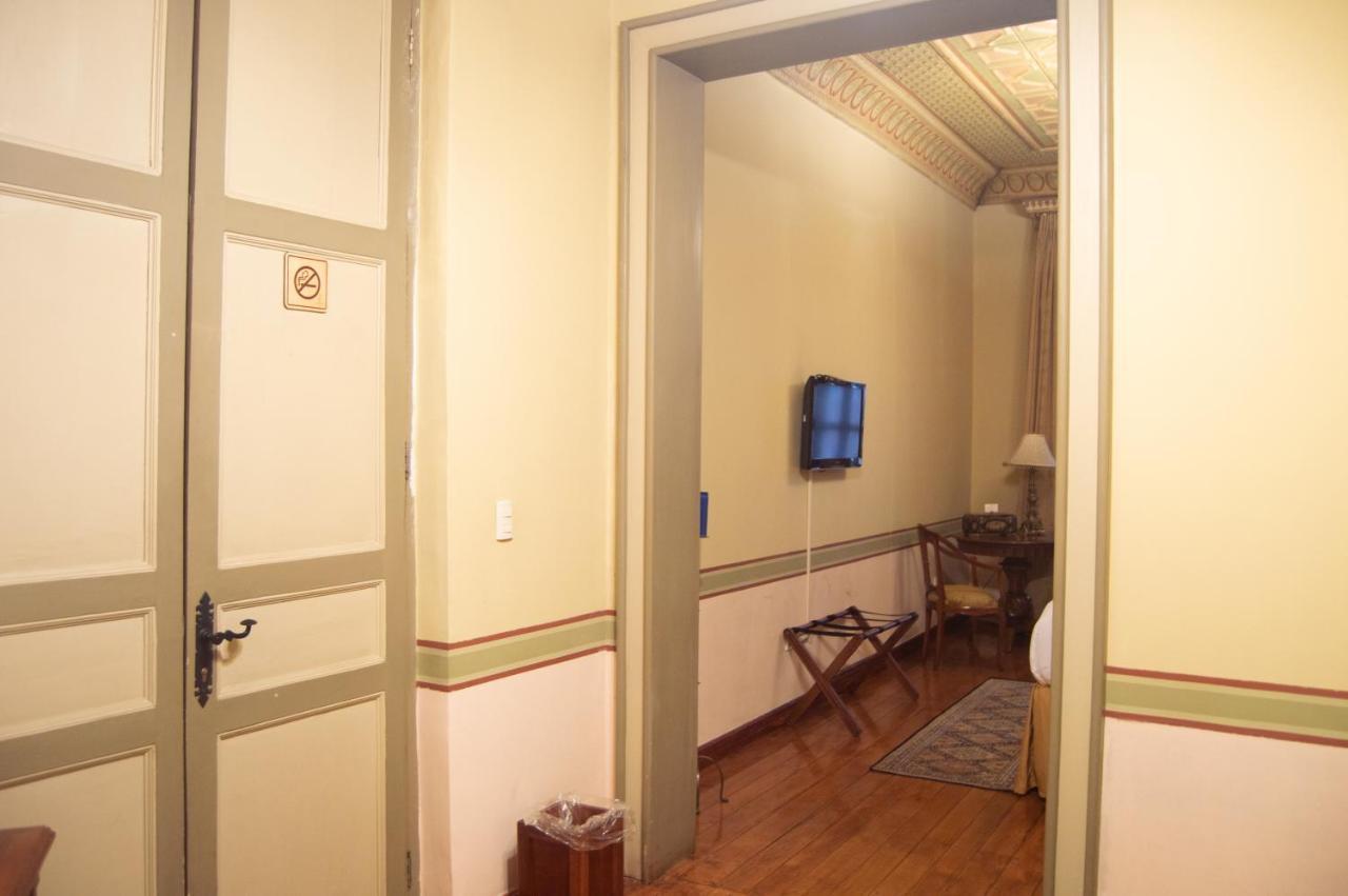 Hotel Carvallo Куэнка Экстерьер фото