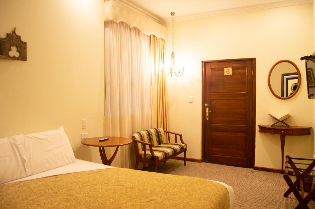 Hotel Carvallo Куэнка Экстерьер фото